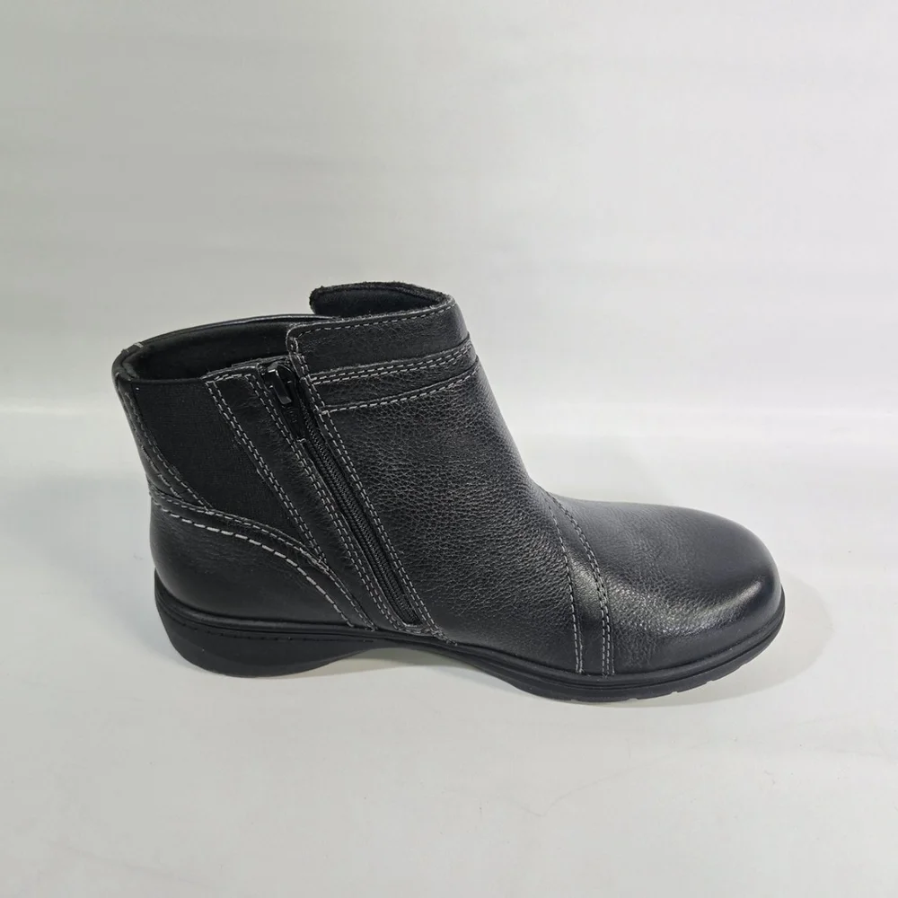 Clarks Women's Carleigh Style Black Leather Ankle Boots 7.5 NIB Comfort Winter